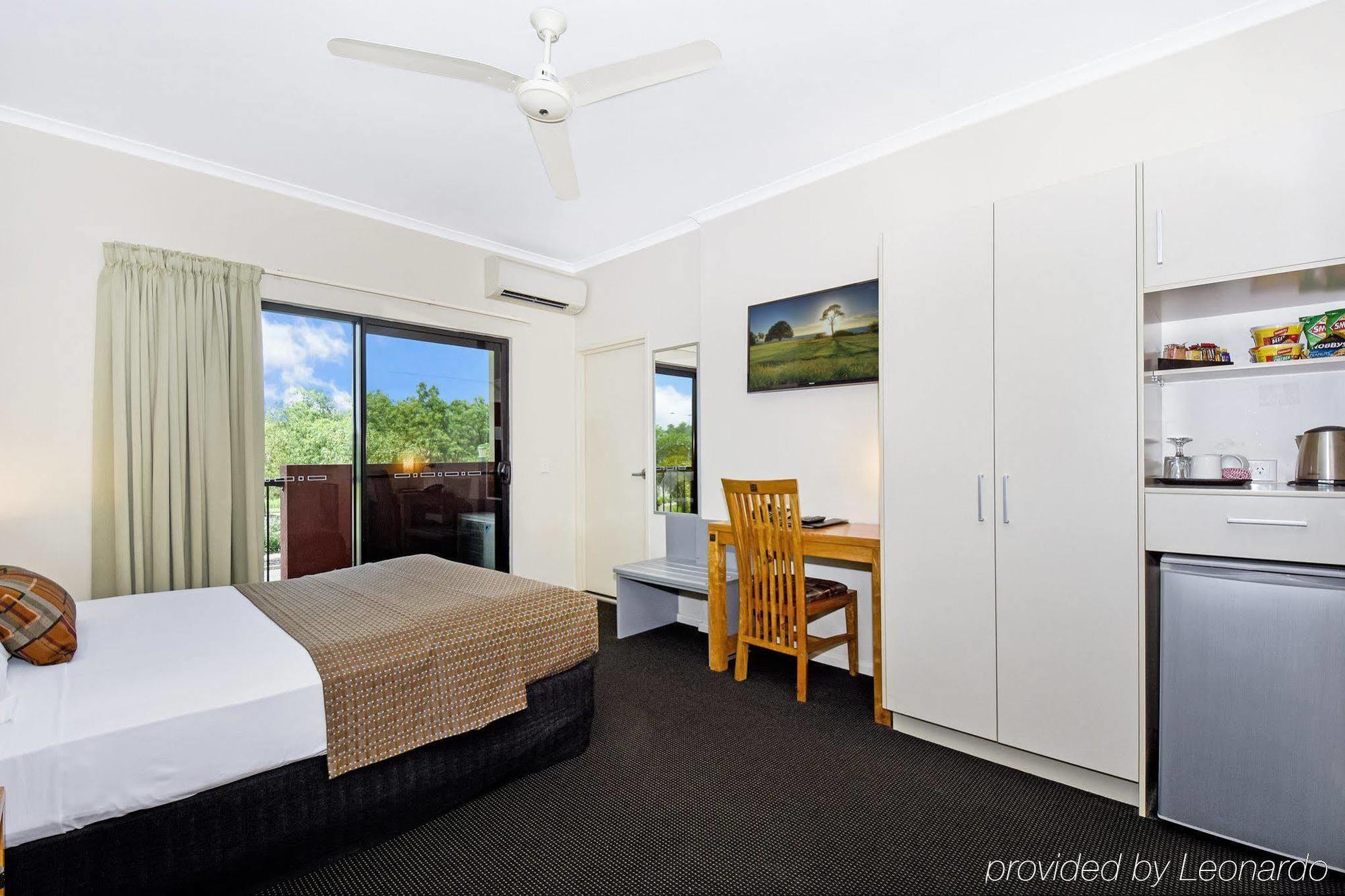 Quality Hotel Darwin Airport Eksteriør billede Studio apartment